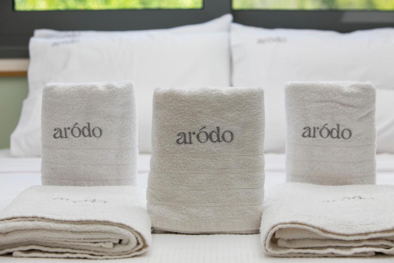 Arodo Suites Nea Iraklitsa Bagian luar foto
