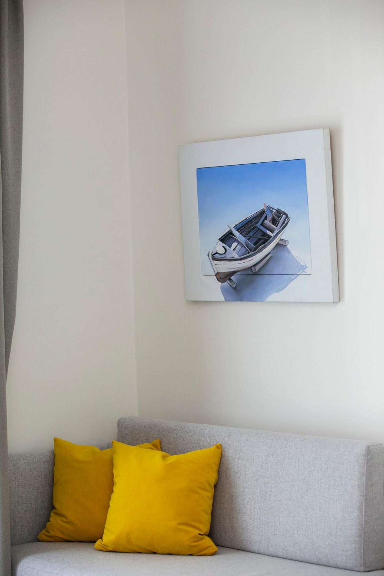 Arodo Suites Nea Iraklitsa Bagian luar foto