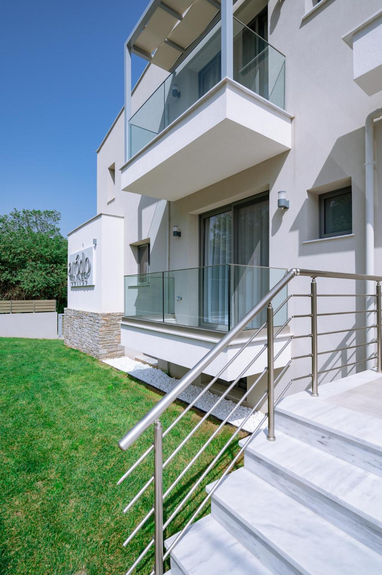 Arodo Suites Nea Iraklitsa Bagian luar foto